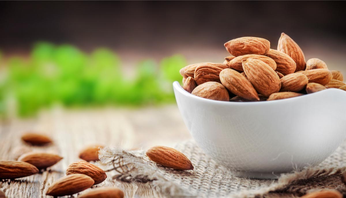 A bowl of almonds
